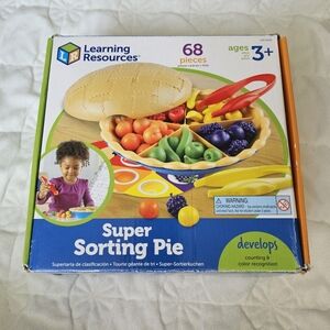 Montessori Learning Sorting Toy. Learning Resources Super Sorting Pie